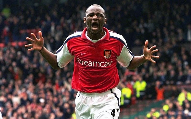 Lần gần nhất Arsenal vô địch Ngoại Hạng Anh? Kỷ niệm khó quên của Pháo Thủ